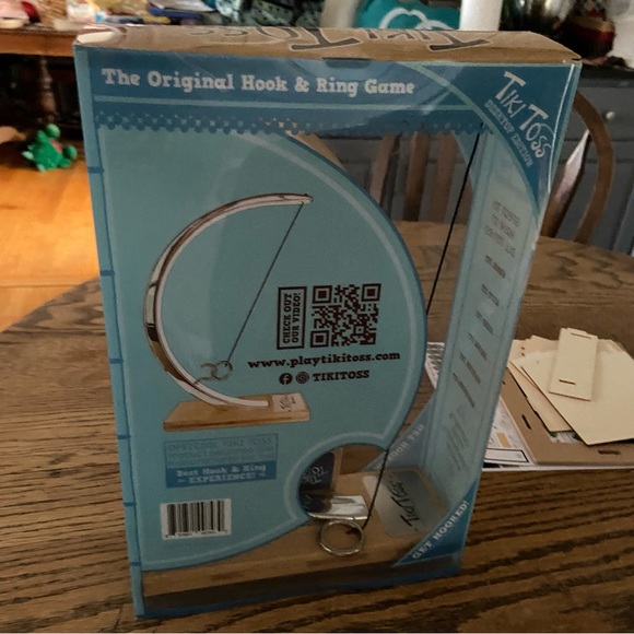 Tiki Toss Desktop Hook & Ring Game - Picture 3 of 7